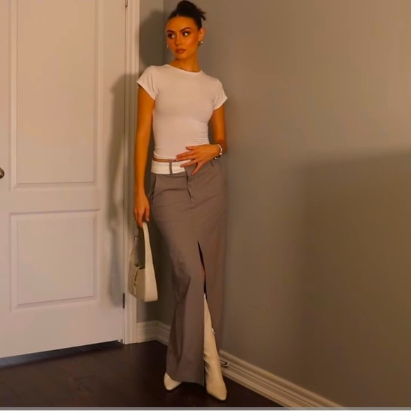 Zara Dresses & Skirts - ✨ DOUBLE WAISTED SKIRT✨
